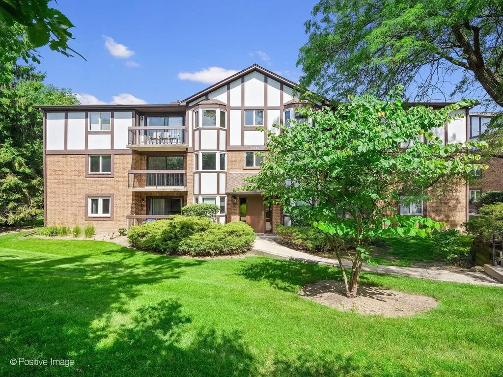 6820 Joliet Road Indian Head Park IL 60525