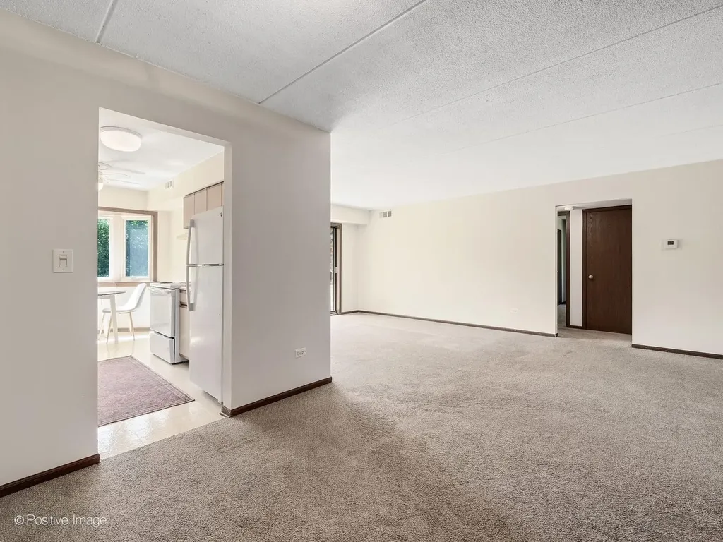 6820 Joliet Road Indian Head Park IL 60525