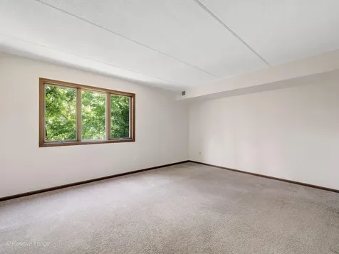 6820 Joliet Road Indian Head Park IL 60525