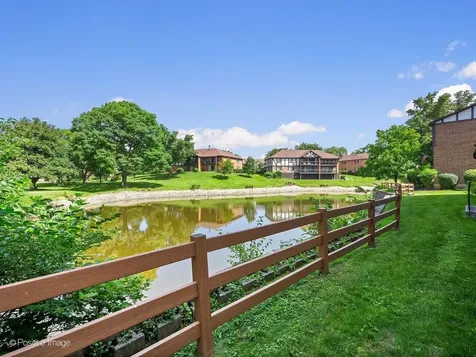 6820 Joliet Road Indian Head Park IL 60525
