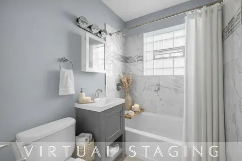 2046 East 72nd Place Chicago IL 60649