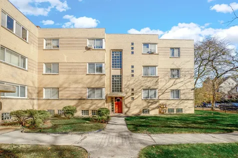 2046 East 72nd Place Chicago IL 60649