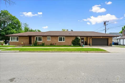 6250 North Kedvale Avenue Chicago IL 60646