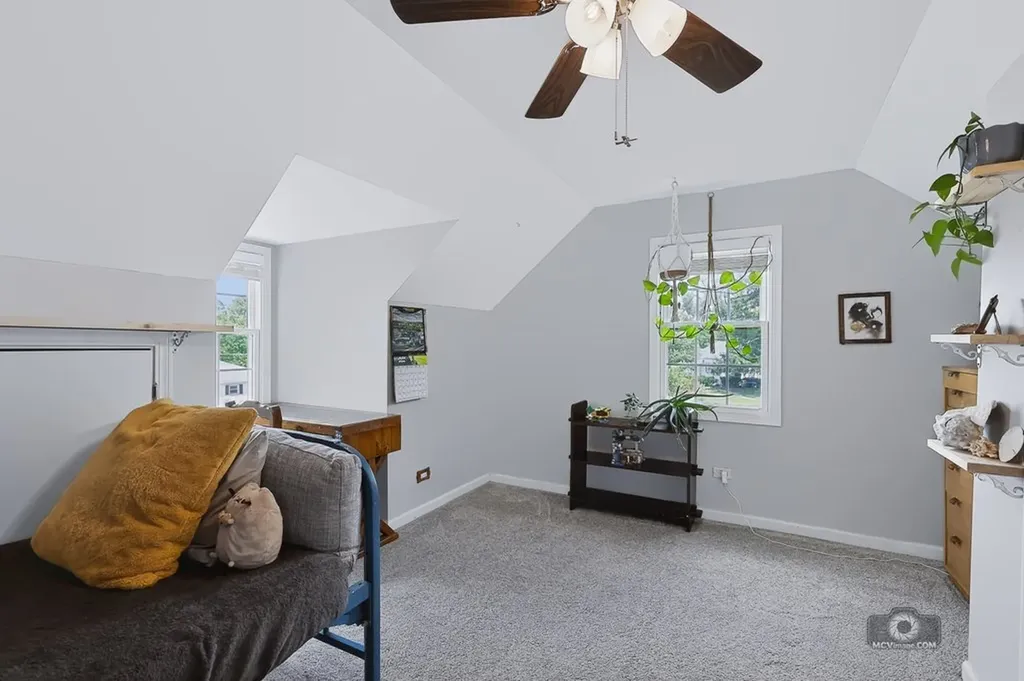 707 East 9th Street Lockport IL 60441