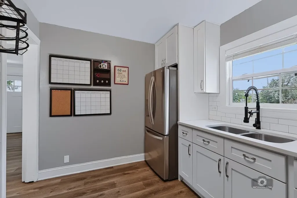707 East 9th Street Lockport IL 60441