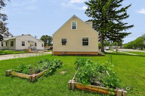 707 East 9th Street Lockport IL 60441