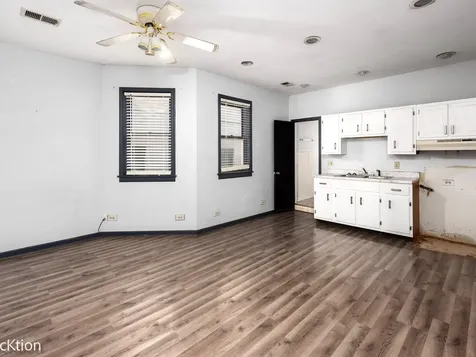 2506 North Clybourn Avenue Chicago IL 60614