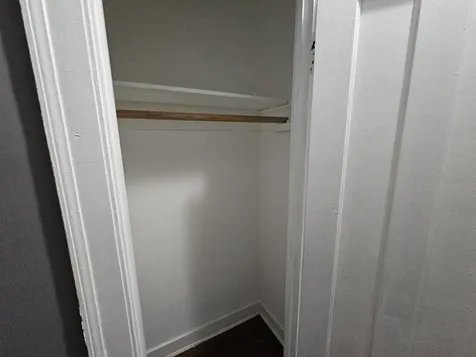 6551 North Francisco Avenue Chicago IL 60645