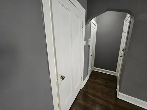 6551 North Francisco Avenue Chicago IL 60645