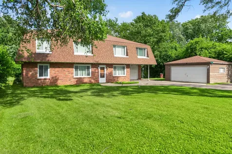 725 7TH Avenue Addison IL 60101