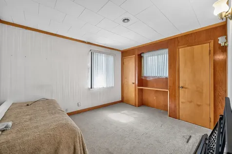 725 7TH Avenue Addison IL 60101