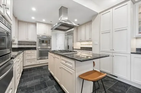 2100 North Racine Avenue Chicago IL 60614