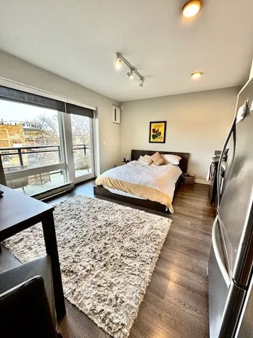 2407 West Eastwood Avenue Chicago IL 60625