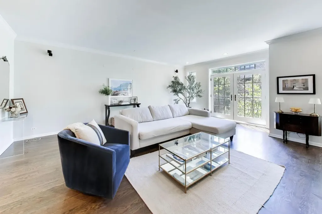 628 West Wrightwood Avenue Chicago IL 60614