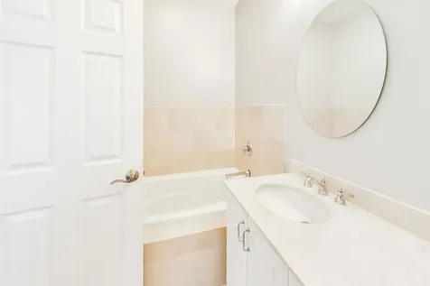 628 West Wrightwood Avenue Chicago IL 60614