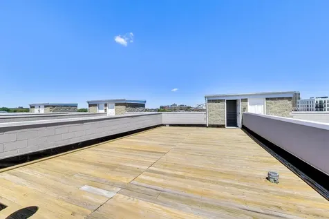 628 West Wrightwood Avenue Chicago IL 60614
