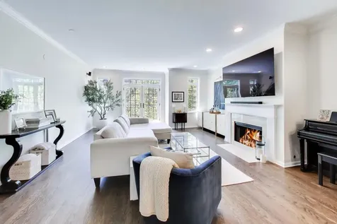 628 West Wrightwood Avenue Chicago IL 60614