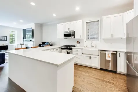 628 West Wrightwood Avenue Chicago IL 60614
