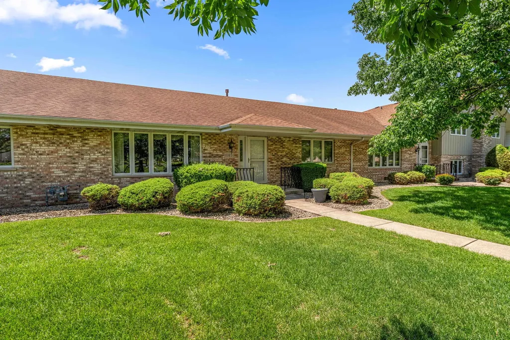 10851 Minnesota Court Orland Park IL 60467