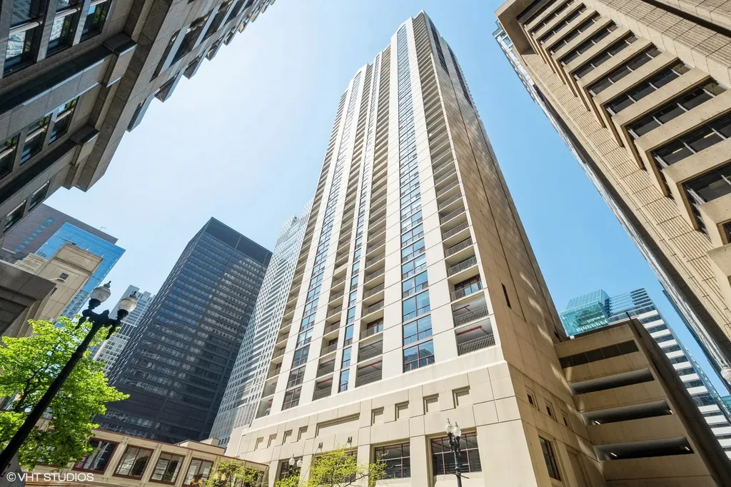 200 North Dearborn Street Chicago IL 60601