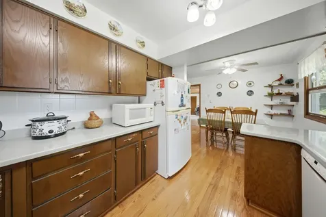 551 Rance Road Oswego IL 60543