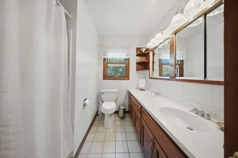 551 Rance Road Oswego IL 60543