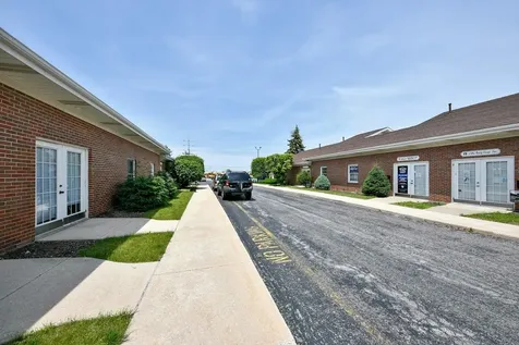 4701 Midlothian Turnpike Crestwood IL 60418