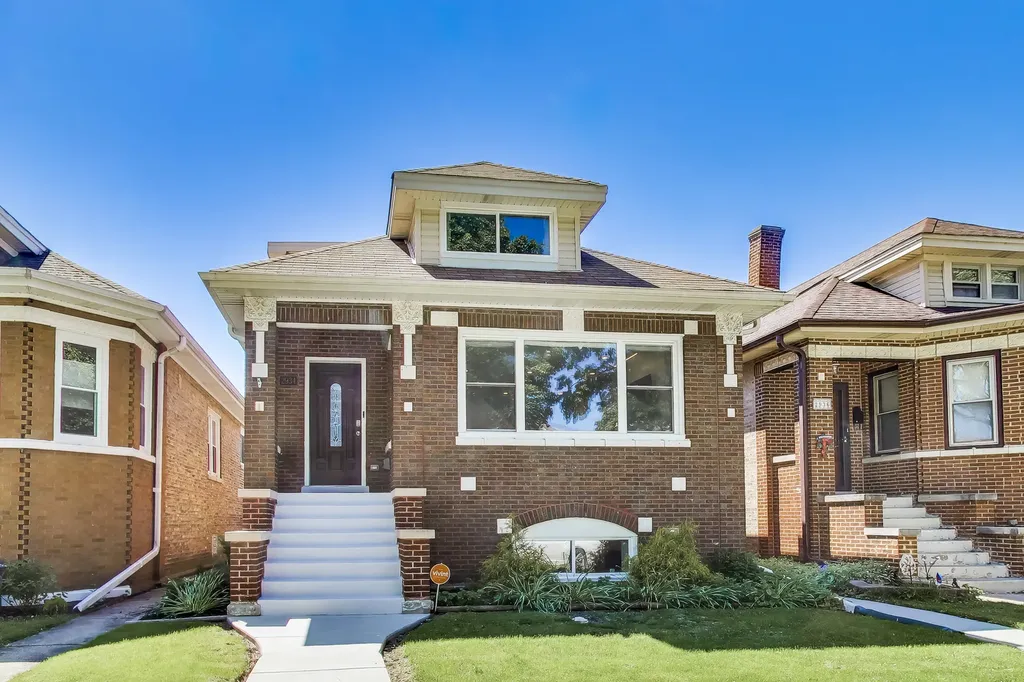 2934 North 77th Court Elmwood Park IL 60707