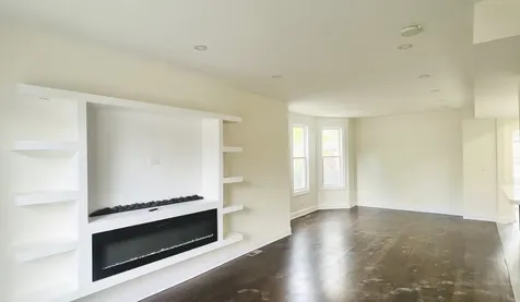 4107 West Addison Street Chicago IL 60641