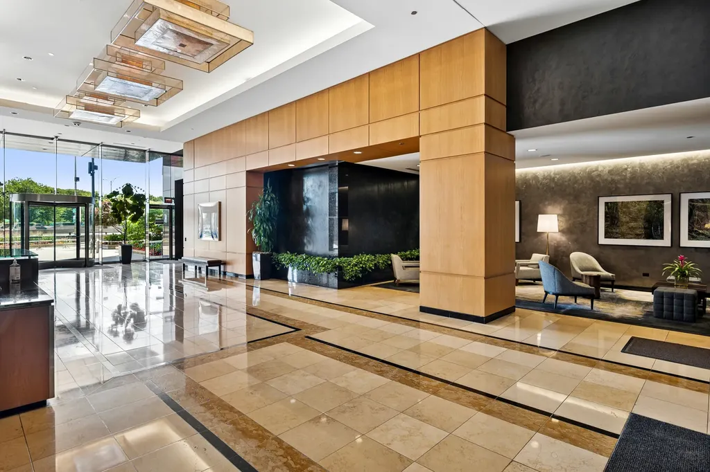600 North Lake Shore Drive Chicago IL 60611