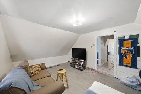 2627 West Montgomery Avenue Chicago IL 60632