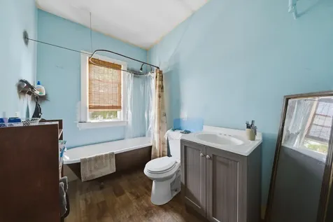 2627 West Montgomery Avenue Chicago IL 60632