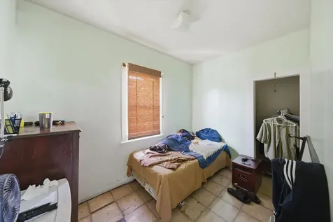 2627 West Montgomery Avenue Chicago IL 60632