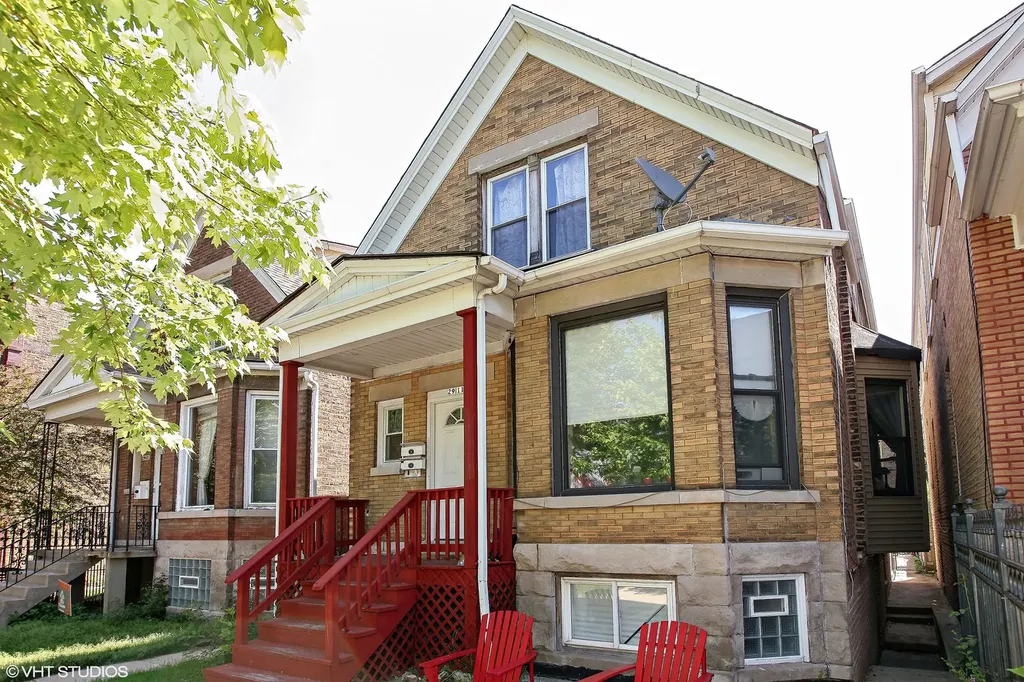 2911 North Troy Street Chicago IL 60618