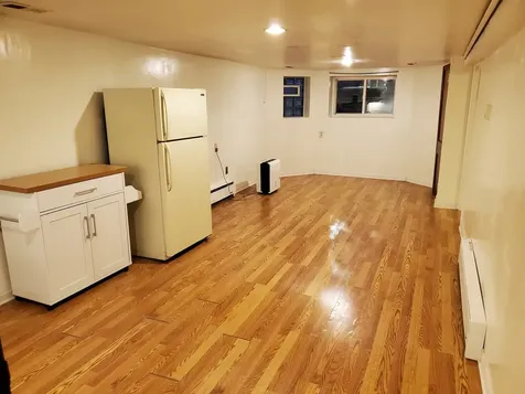 2911 North Troy Street Chicago IL 60618