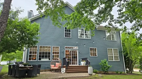 1965 South Finch Court Libertyville IL 60048
