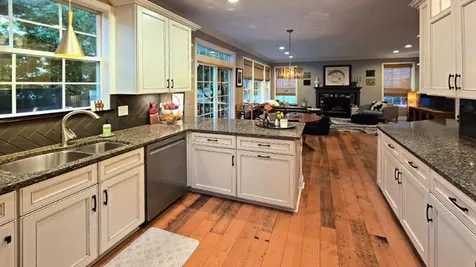 1965 South Finch Court Libertyville IL 60048