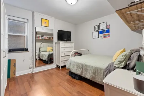 116 West Grand Avenue Chicago IL 60654