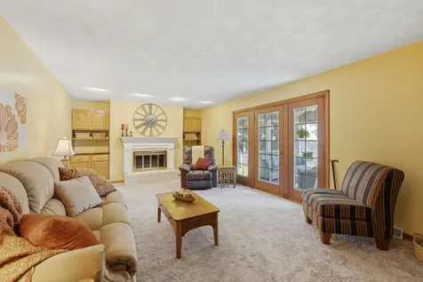 3610 73RD Street Moline IL 61265