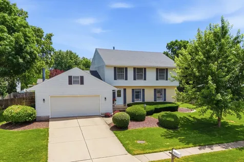 3610 73RD Street Moline IL 61265