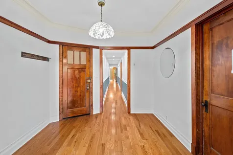 5437 South Hyde Park Boulevard Chicago IL 60615