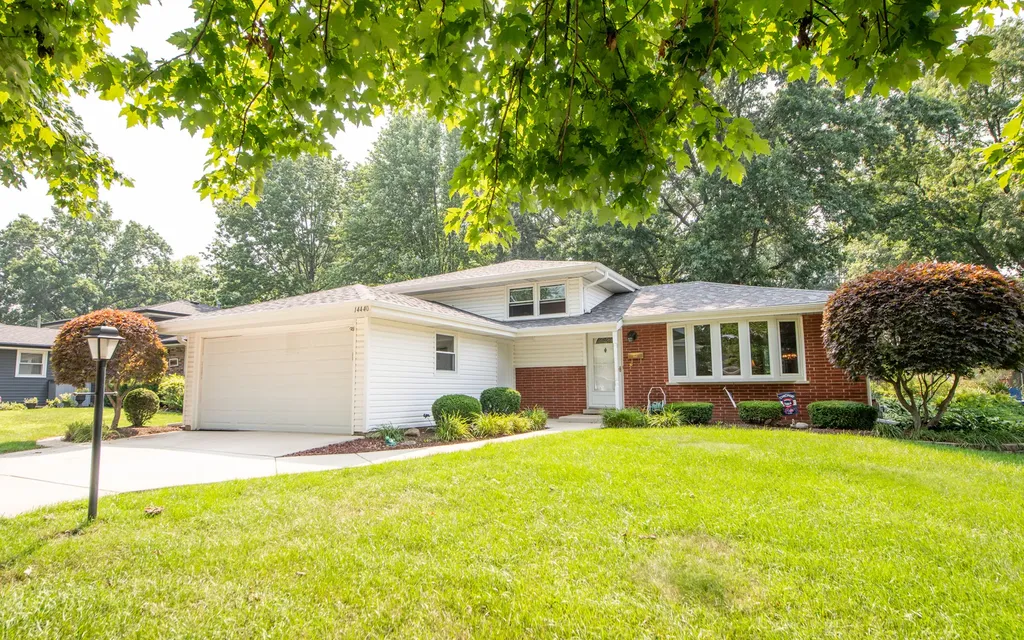 14440 Brentwood Street Orland Park IL 60462