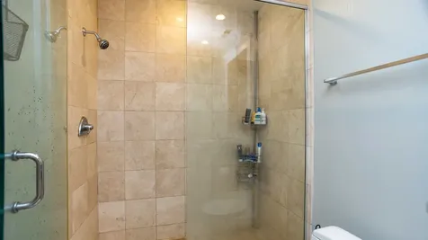 2438 North Washtenaw Avenue Chicago IL 60647