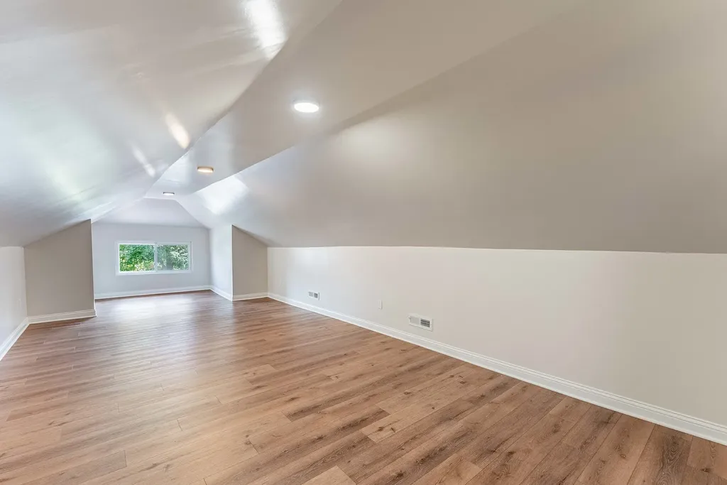 7526 South Honore Street Chicago IL 60620