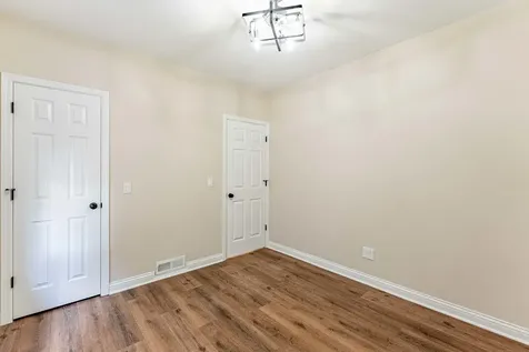 7526 South Honore Street Chicago IL 60620
