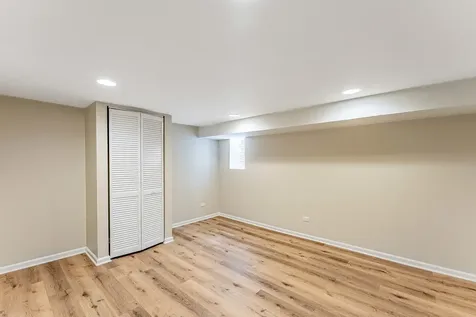 7526 South Honore Street Chicago IL 60620
