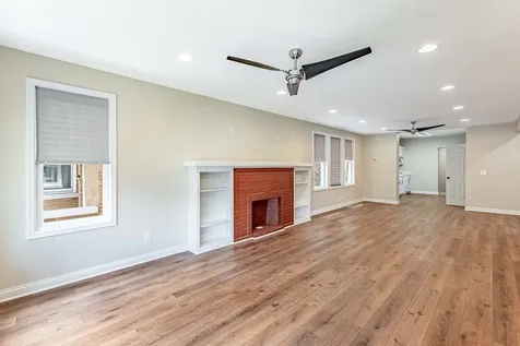 7526 South Honore Street Chicago IL 60620