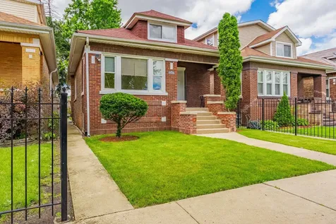 7526 South Honore Street Chicago IL 60620