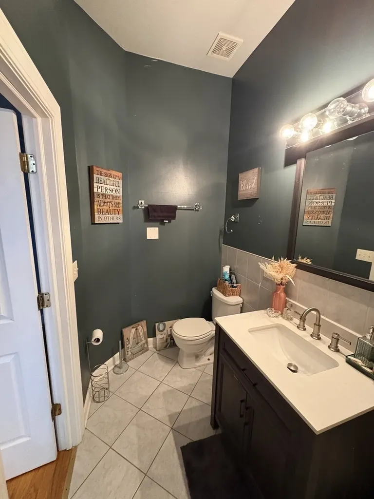 6435 South Kenwood Avenue Chicago IL 60637