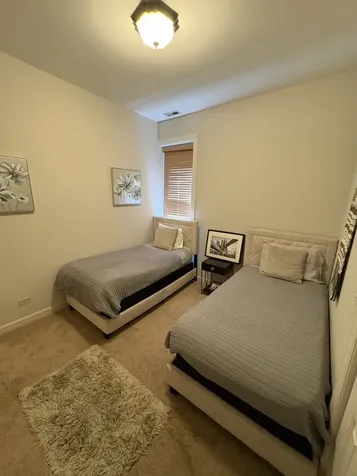 6435 South Kenwood Avenue Chicago IL 60637